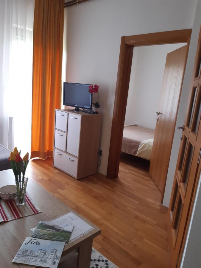 Apartman Lala Foca Bagian luar foto
