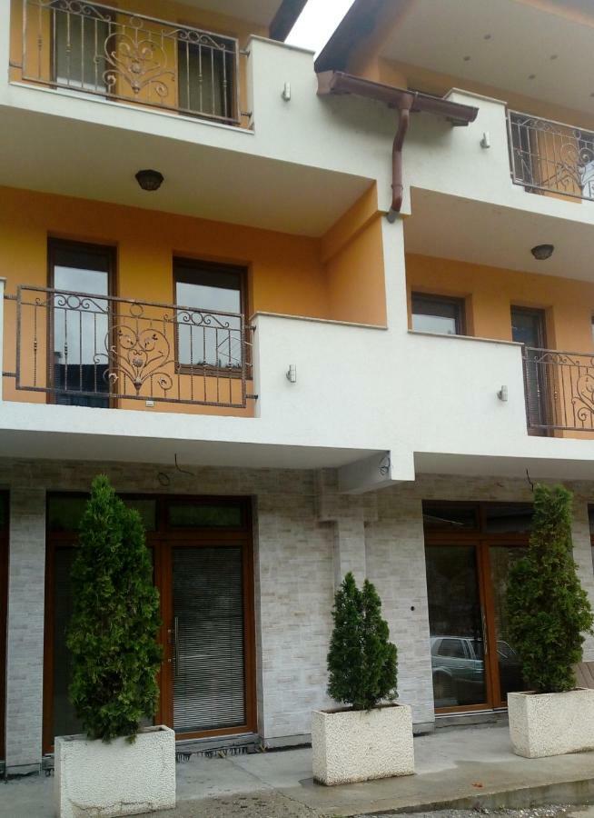 Apartman Lala Foca Bagian luar foto